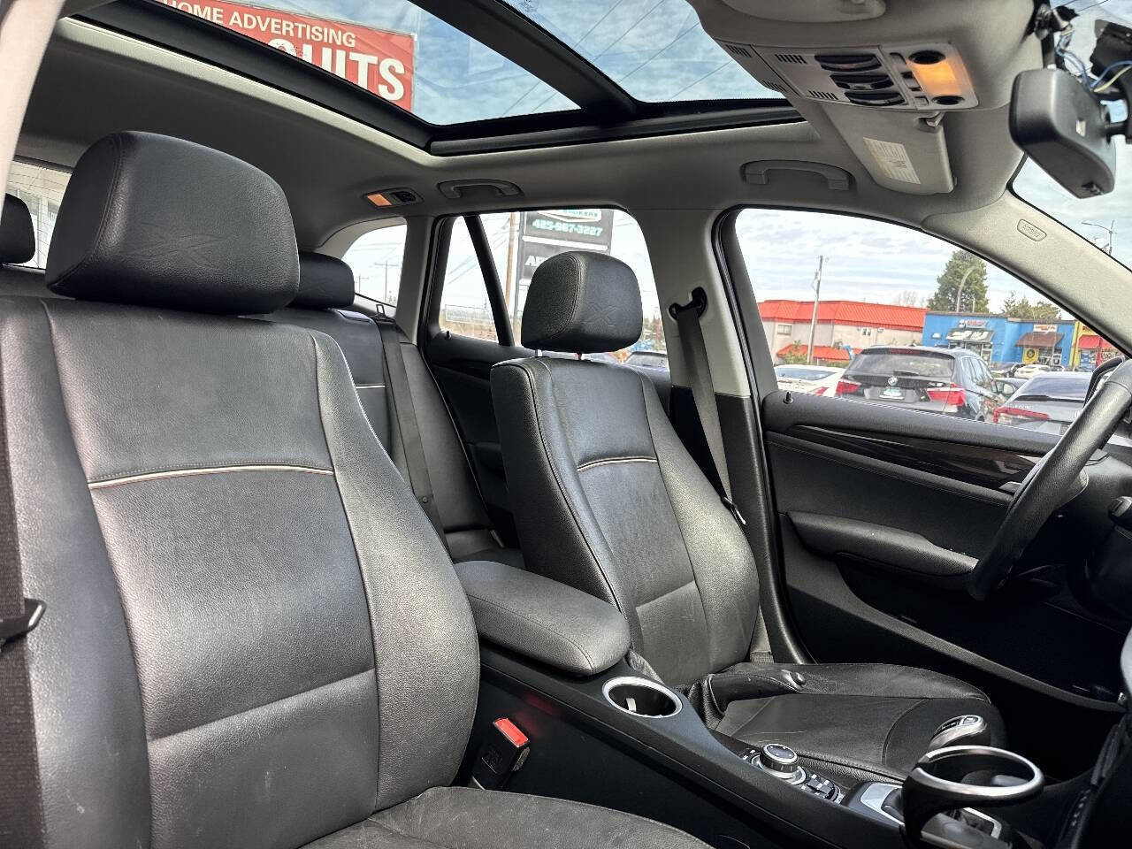 Used 2015 BMW X1 xDrive28i w/ Ultimate Package AWD/4WD image 18