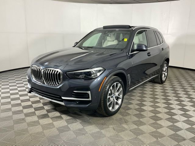 Certified 2022 BMW X5 xDrive40i w/ Parking Assistance Package
