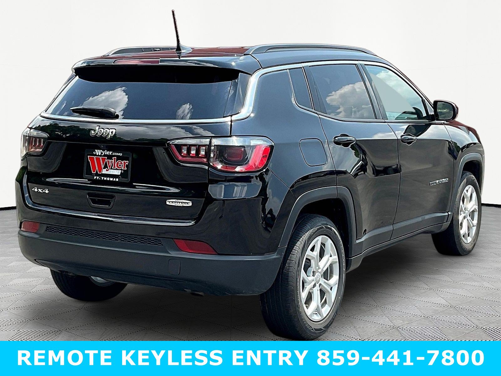 New 2026 Jeep Grand Cherokee Altitude AWD/4WD image 7