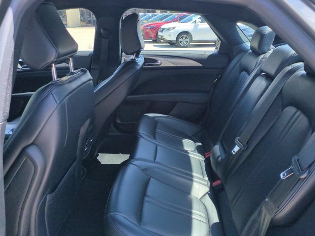 Used 2020 Lincoln MKZ FWD image 12