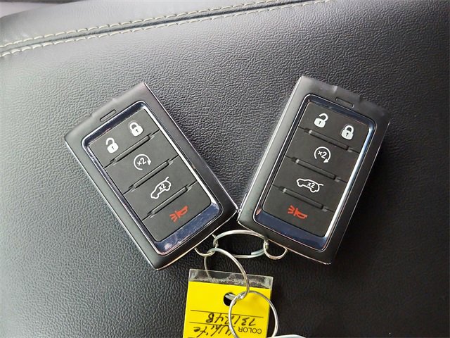 Used 2025 Jeep Grand Cherokee L Altitude image 34