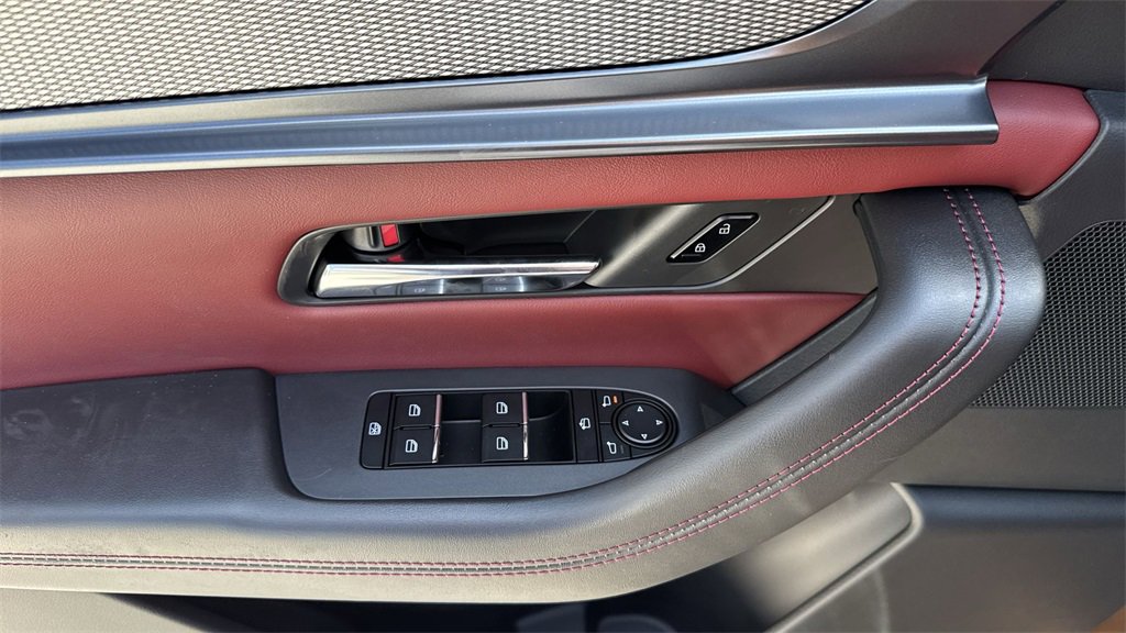 New 2025 MAZDA CX-70 Plug-In Hybrid w/ Premium Plus image 40