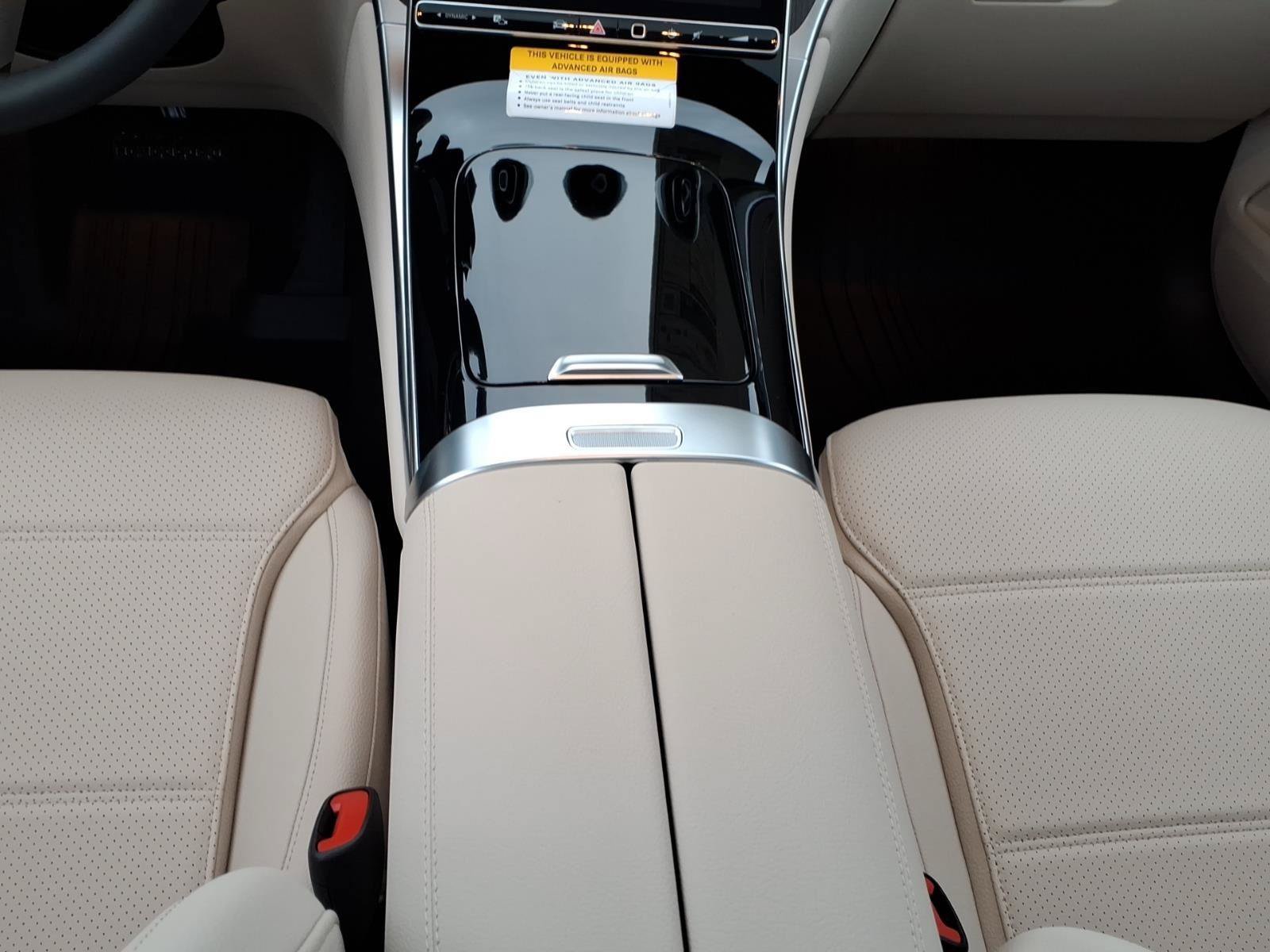 New 2026 Mercedes-Benz GLC 300 4MATIC image 26