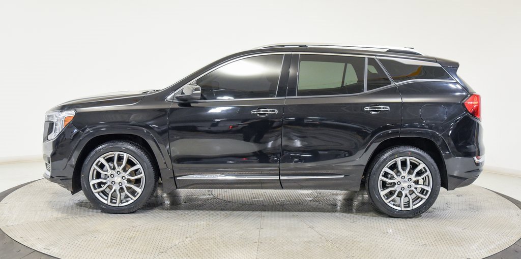 Used 2022 GMC Terrain Denali image 8