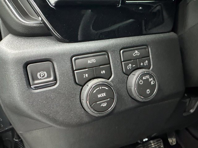 New 2026 Chevrolet Silverado 1500 LT w/ LPO, Liner Protection Package AWD/4WD image 11