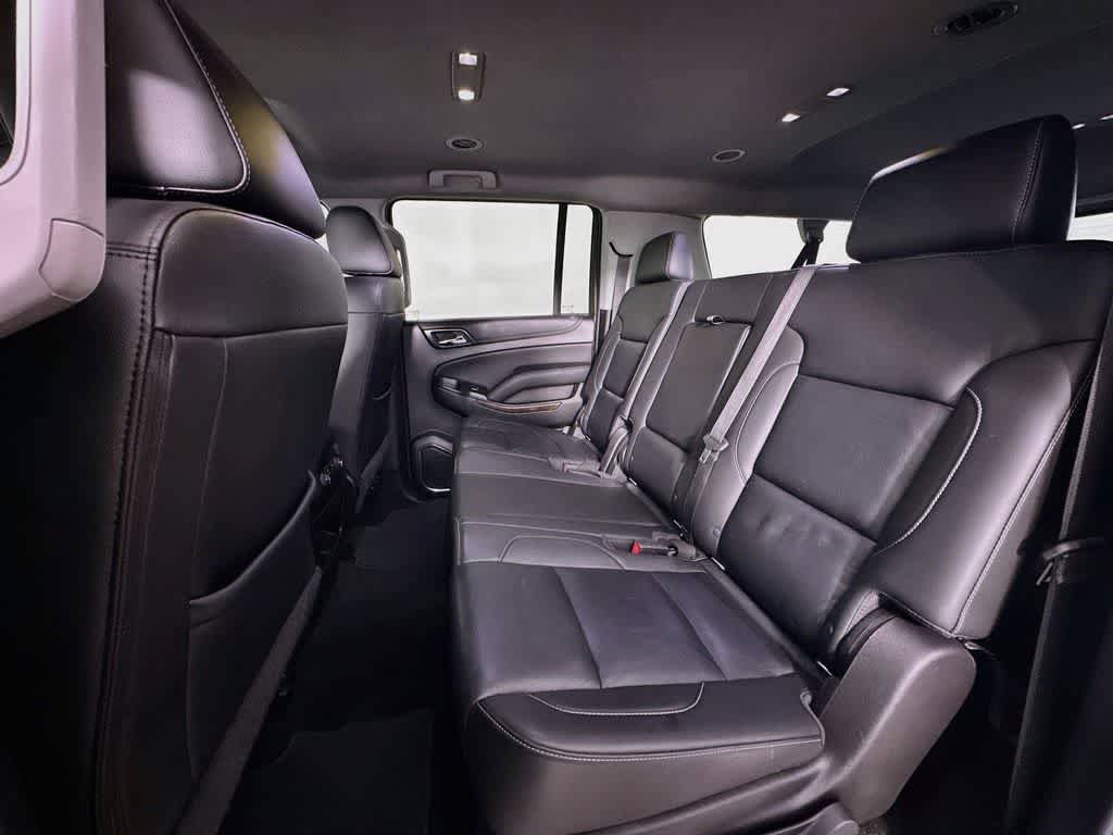 Used 2018 Chevrolet Suburban LT RWD image 14