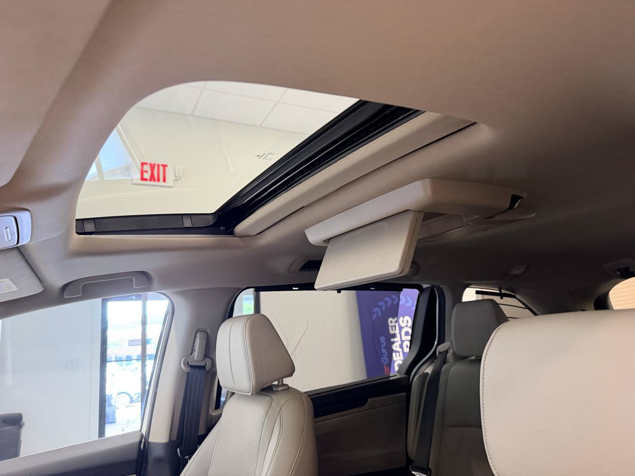 Used 2019 Honda Odyssey Elite image 19
