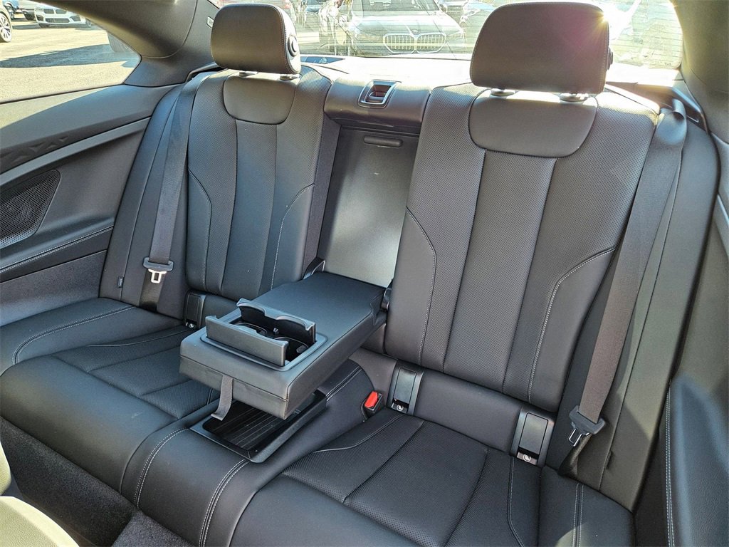 Used 2025 BMW M240i xDrive Coupe image 21