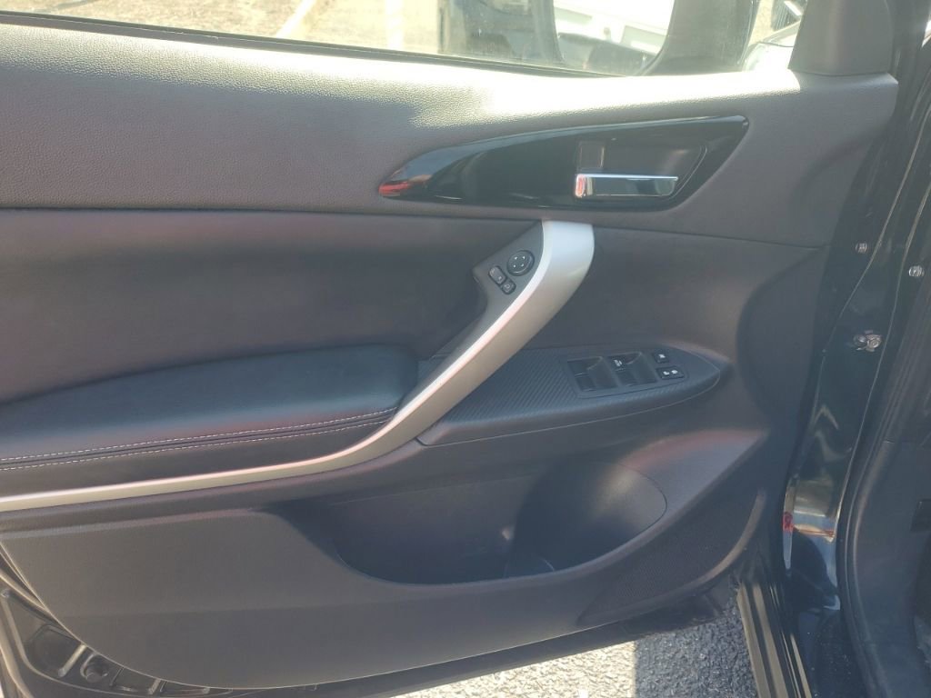 Used 2024 Mitsubishi Eclipse Cross SE image 14