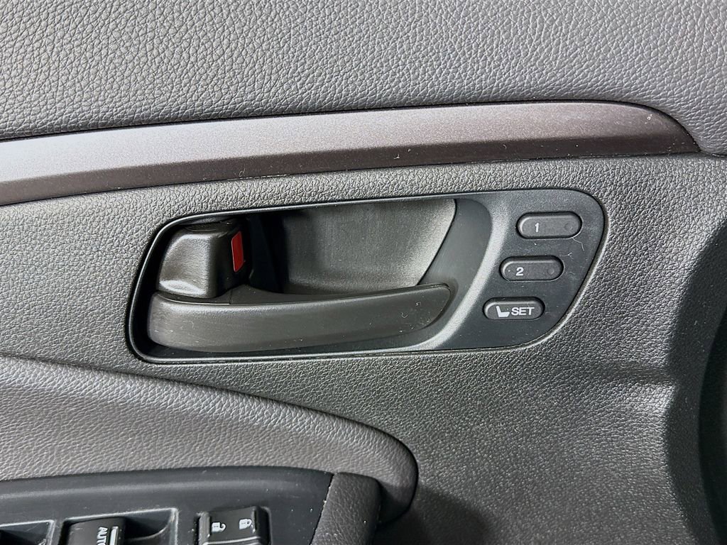 Certified 2023 Honda Passport EX-L image 25