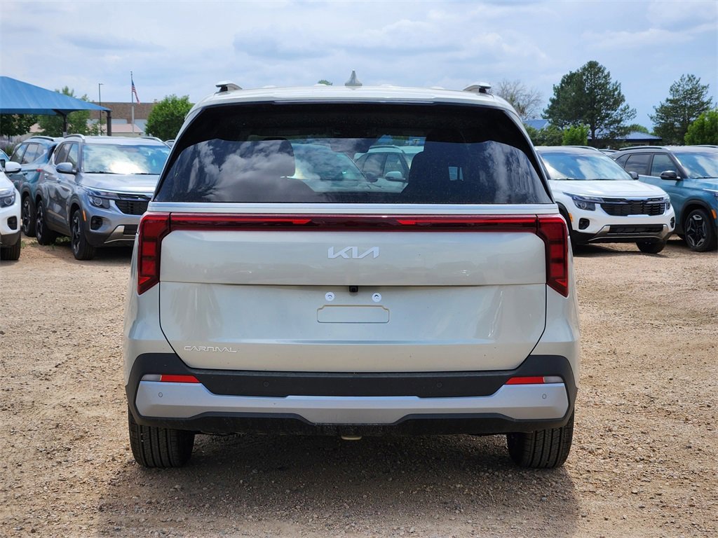 New 2026 Kia Carnival EX image 6