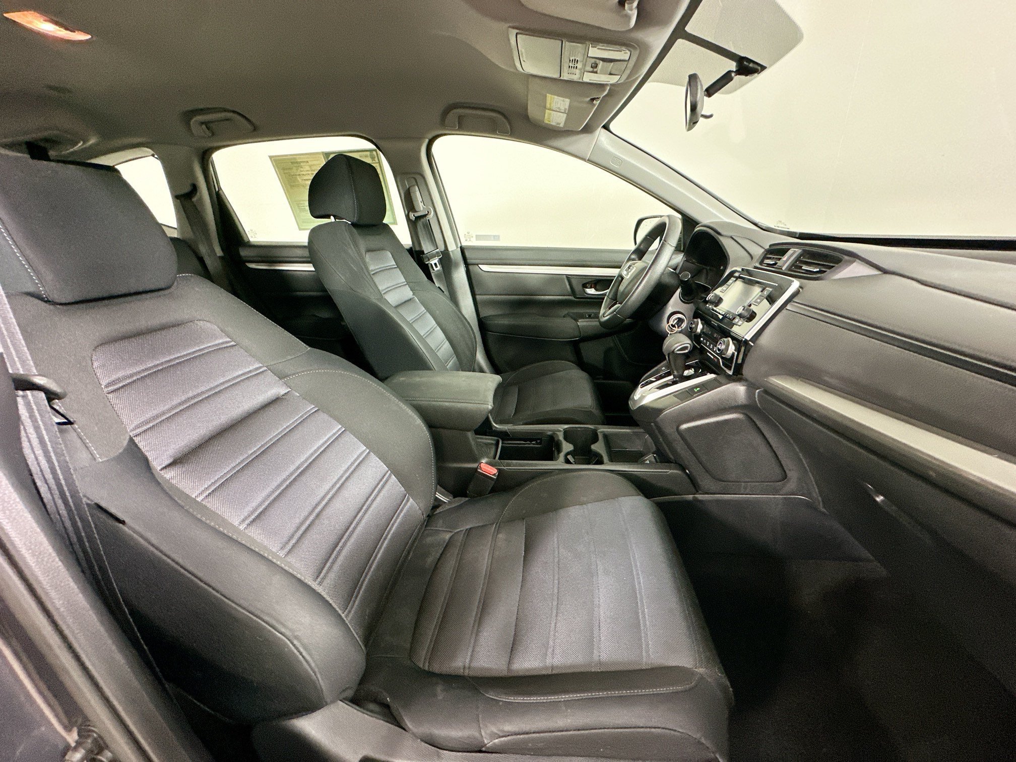 Used 2019 Honda CR-V LX image 37