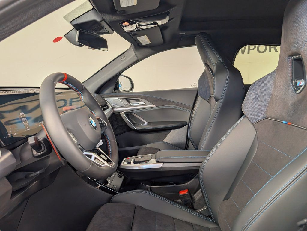 New 2026 BMW X2 M35i w/ M Sport Professional Package AWD/4WD image 2