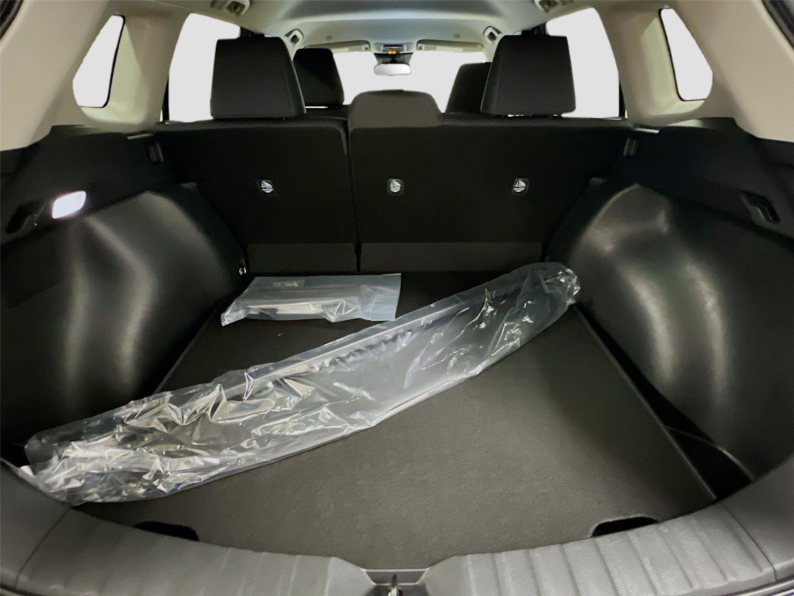 New 2026 Toyota Corolla Cross LE image 25