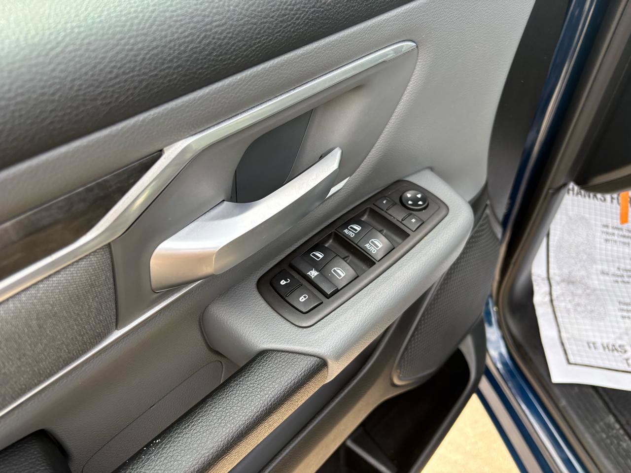 Used 2021 RAM 1500 Big Horn image 13