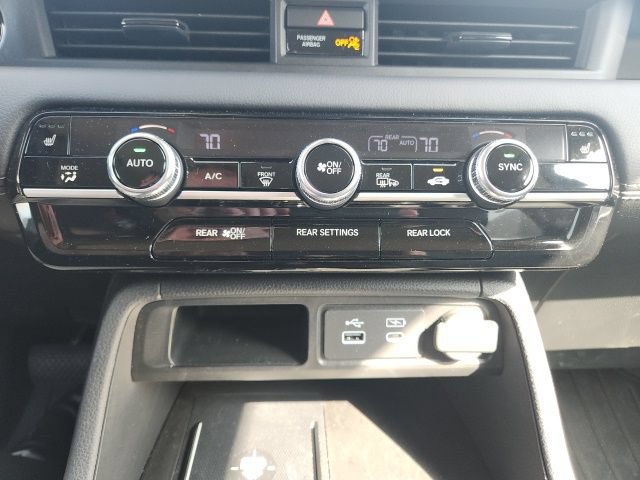 Used 2025 Honda Pilot EX-L image 13