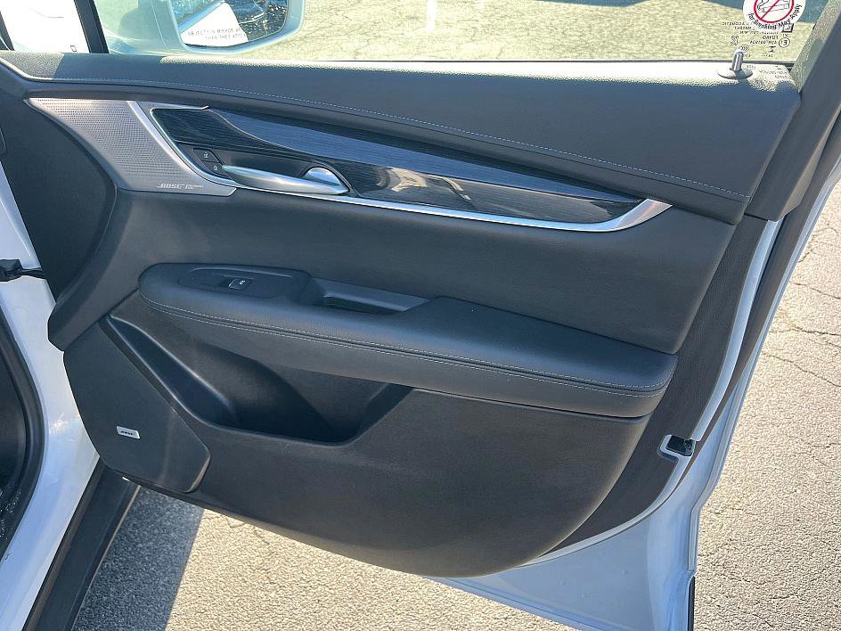 Certified 2025 Cadillac XT5 Premium Luxury image 33