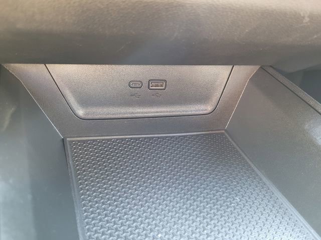 Used 2025 Chevrolet Equinox LT image 20