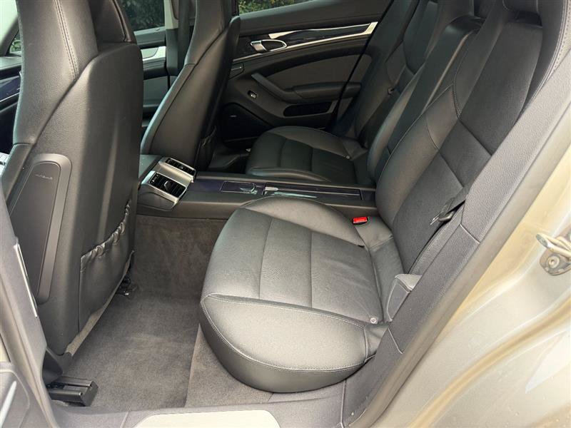 Used 2011 Porsche Panamera image 31
