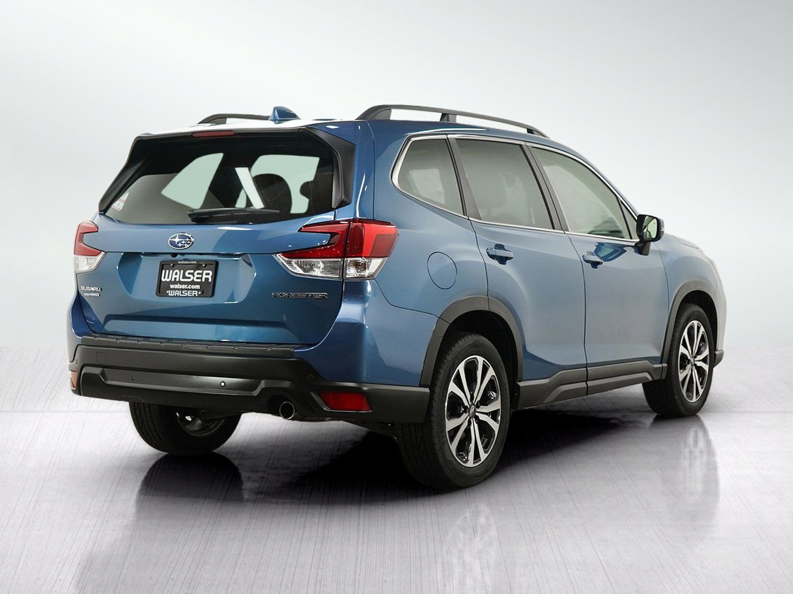 Used 2020 Subaru Forester Limited w/ Popular Package #3 AWD/4WD image 5