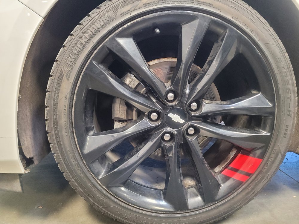 Used 2018 Chevrolet Malibu LT w/ Redline Edition FWD image 31