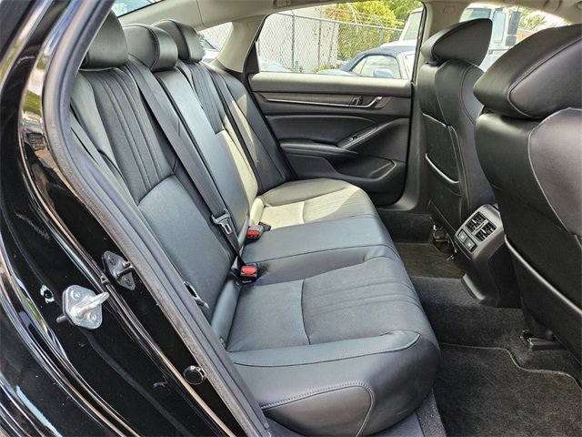Used 2021 Honda Accord EX-L image 11