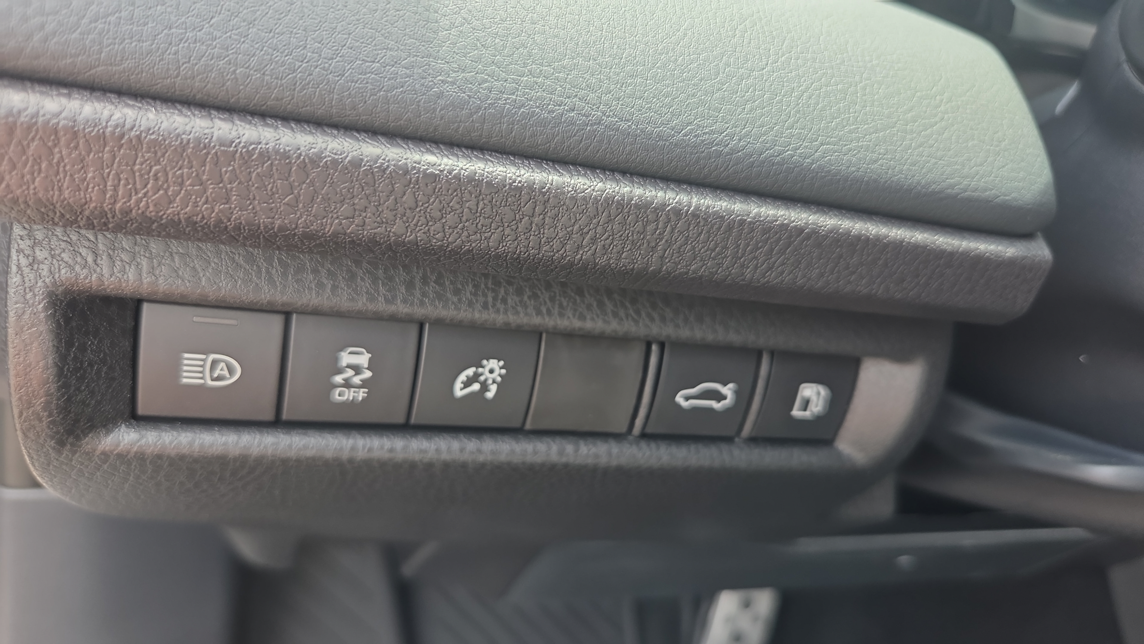 Certified 2026 Toyota Camry XSE FWD image 19
