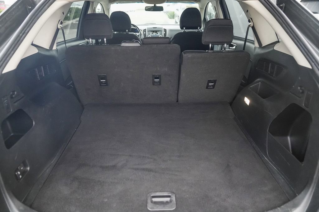 Used 2018 Ford Edge SEL image 29