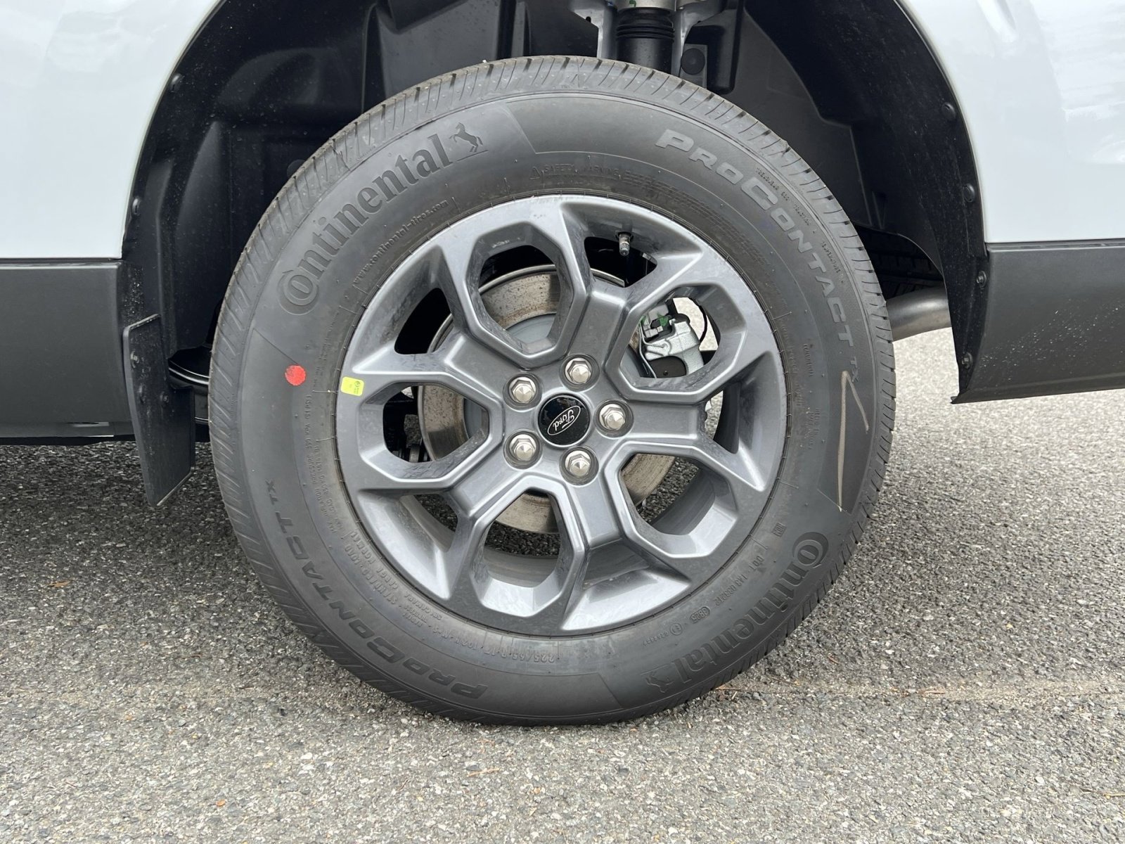 New 2025 Ford Maverick XLT w/ XLT Luxury Package image 12