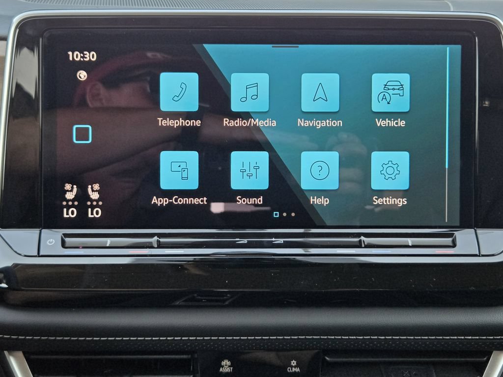 New 2026 Volkswagen Atlas SE FWD image 16