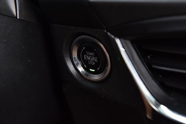 Used 2025 Buick Encore GX Preferred FWD image 18
