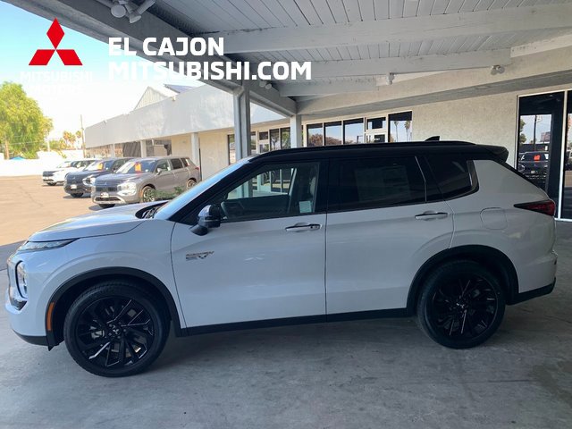 New 2025 Mitsubishi Outlander SEL Black Edition image 8