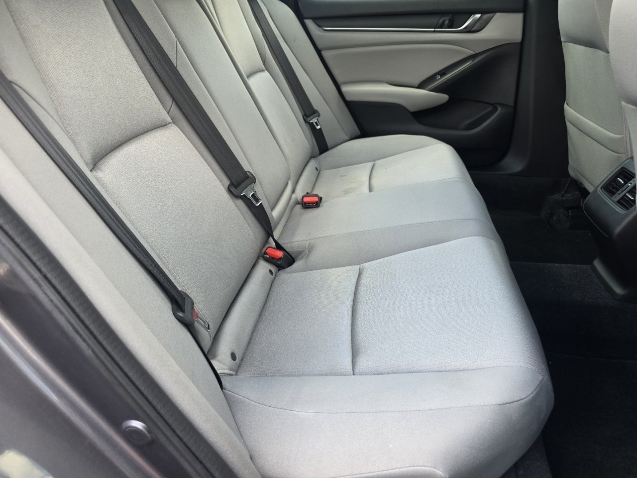 Used 2020 Honda Accord EX image 18