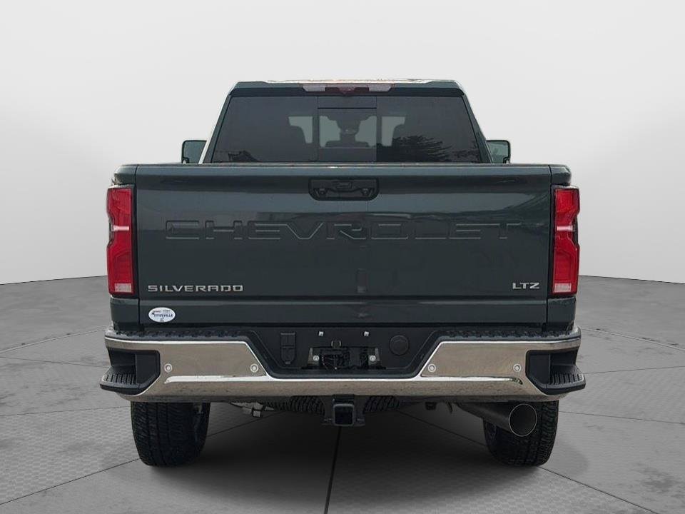 New 2026 Chevrolet Silverado 2500 LTZ w/ LTZ Premium Package AWD/4WD image 8