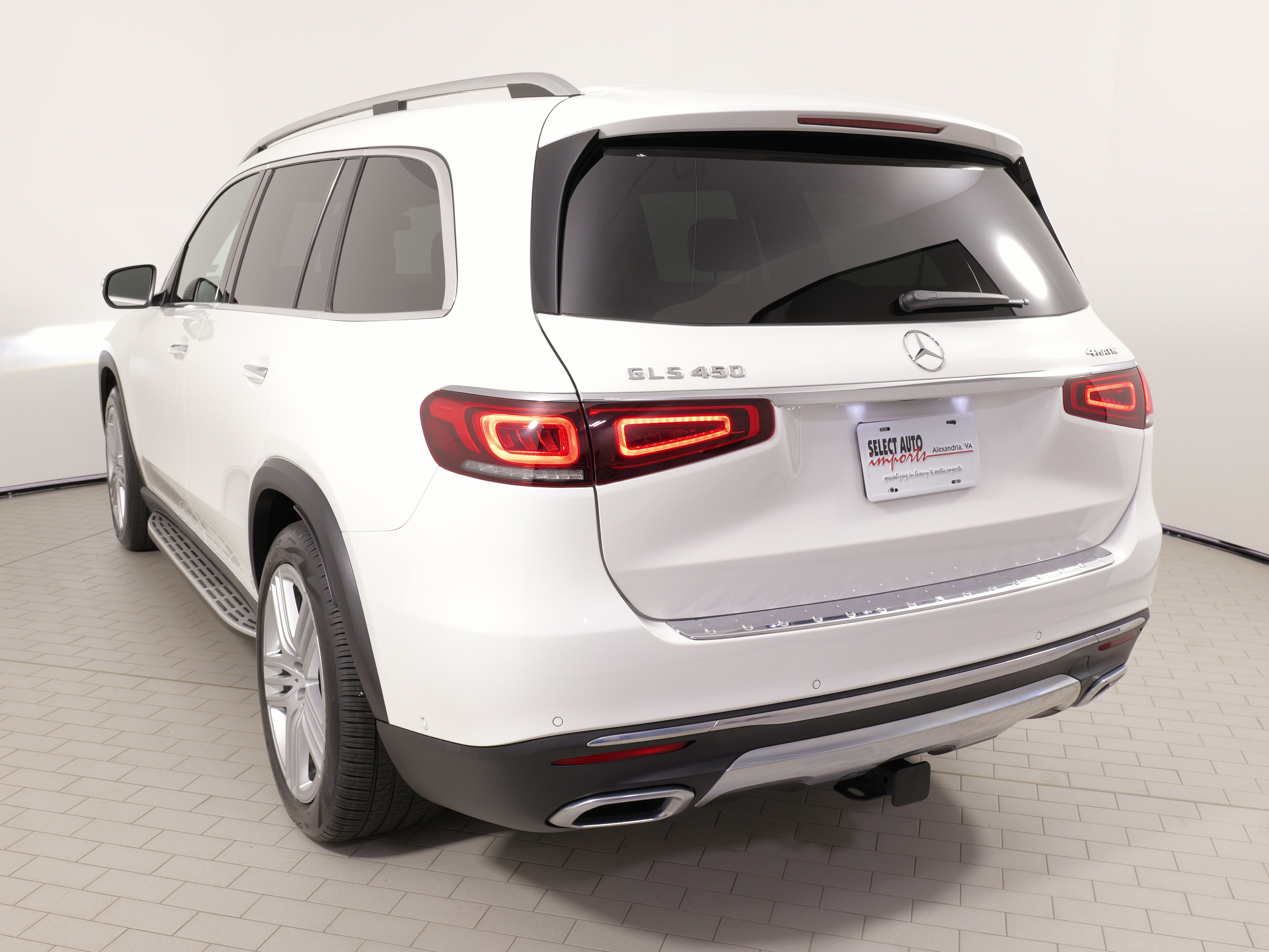 Used 2022 Mercedes-Benz GLS 450 4MATIC image 16
