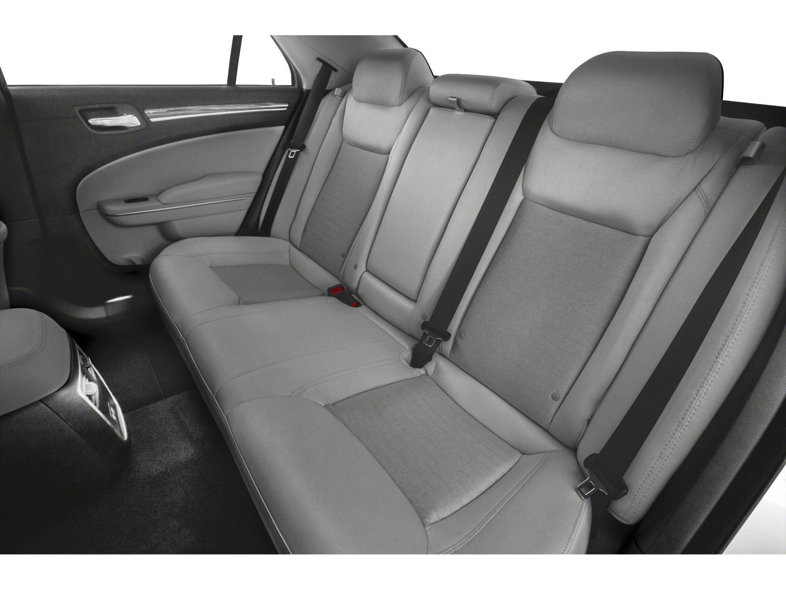 Used 2022 Chrysler 300 S RWD image 9