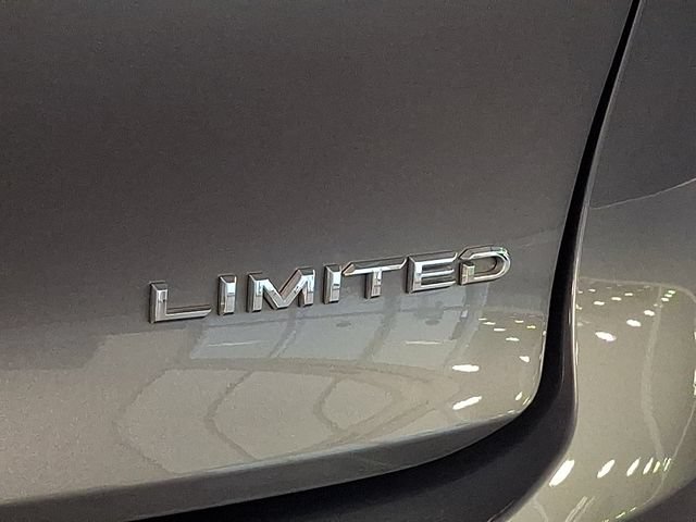 Used 2023 Toyota Crown AWD/4WD image 31