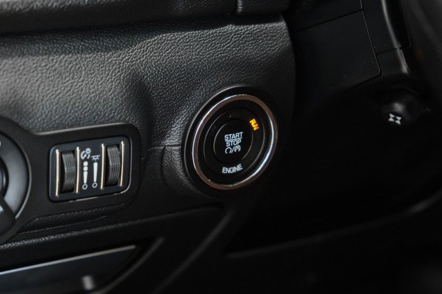 Used 2014 Maserati Ghibli S Q4 AWD/4WD image 19
