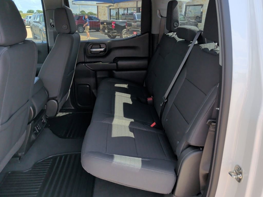 New 2026 Chevrolet Silverado 1500 Custom w/ LPO, Dark Essentials Package RWD image 30