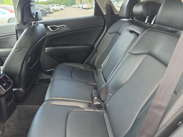 Certified 2025 Kia Sportage EX w/ Premium Package FWD image 12