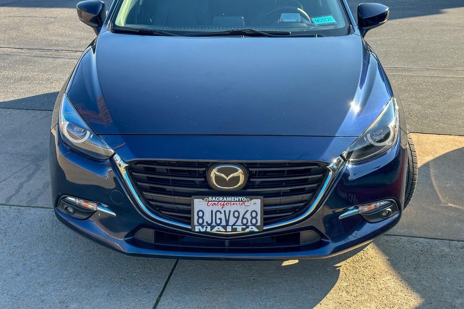 Used 2018 MAZDA MAZDA3 Grand Touring w/ Premium Equipment Package image 4