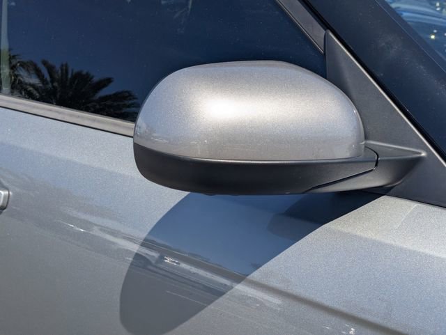 Used 2023 Kia Soul LX image 10