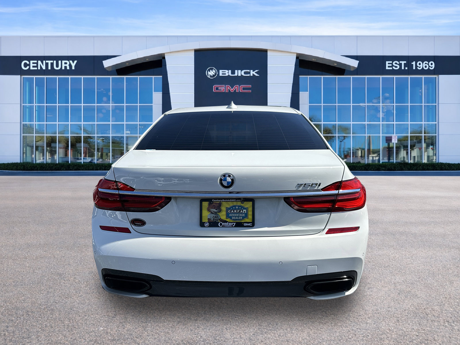 Used 2018 BMW 750i image 5