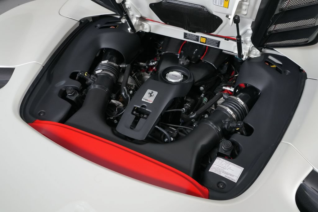Used 2020 Ferrari 488 Pista Spider RWD image 18