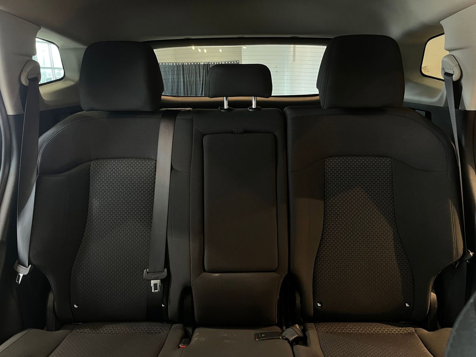 Used 2025 Kia Sportage LX image 38