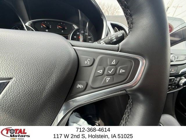 Used 2023 Chevrolet Equinox Premier AWD/4WD image 22