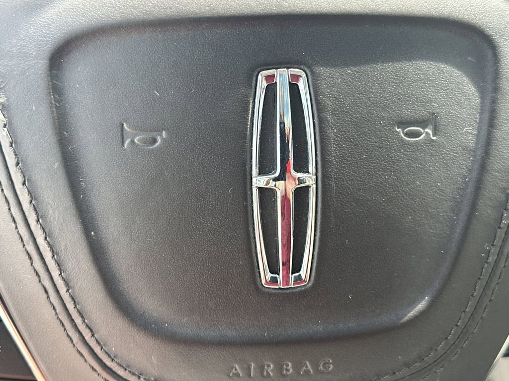 Used 2020 Lincoln Continental Reserve FWD image 21