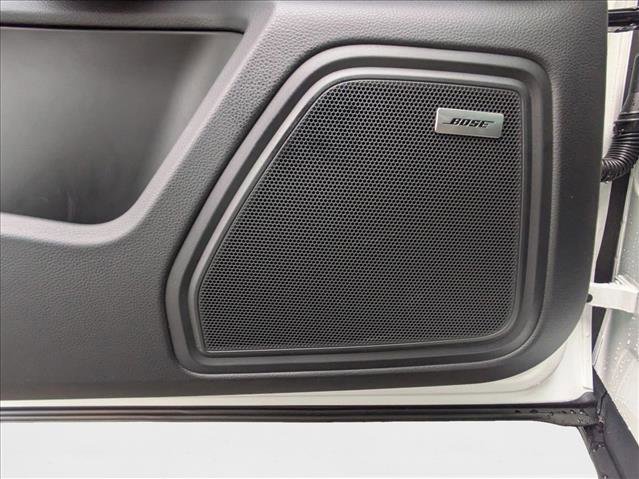 Used 2025 Porsche Macan image 14