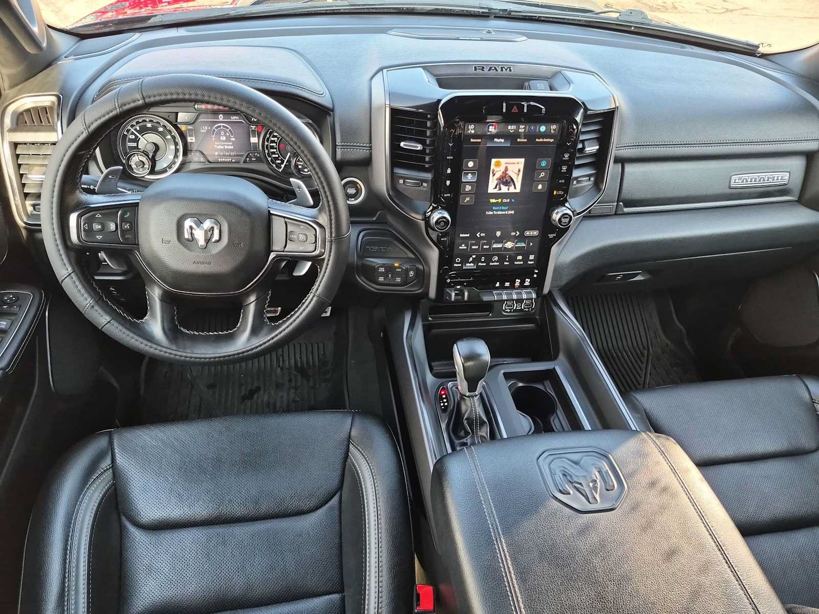 Used 2022 RAM 1500 Laramie AWD/4WD image 17