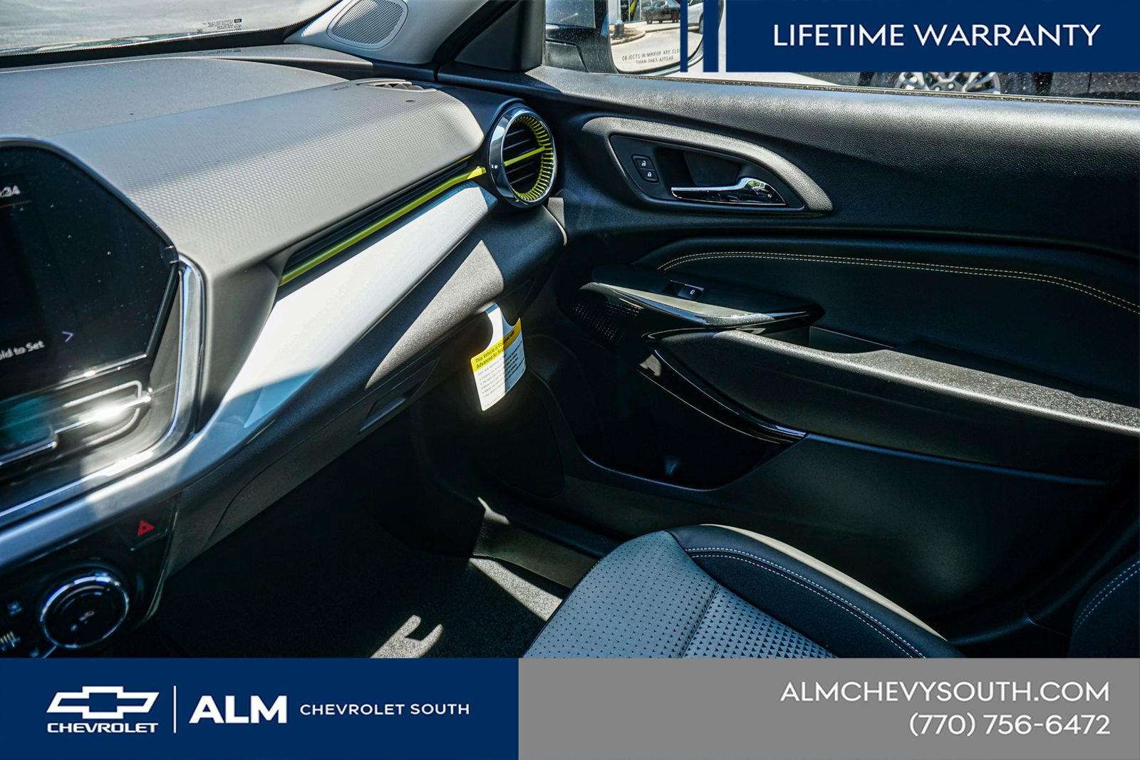 New 2026 Chevrolet Trax LT w/ Driver Confidence Package FWD image 41
